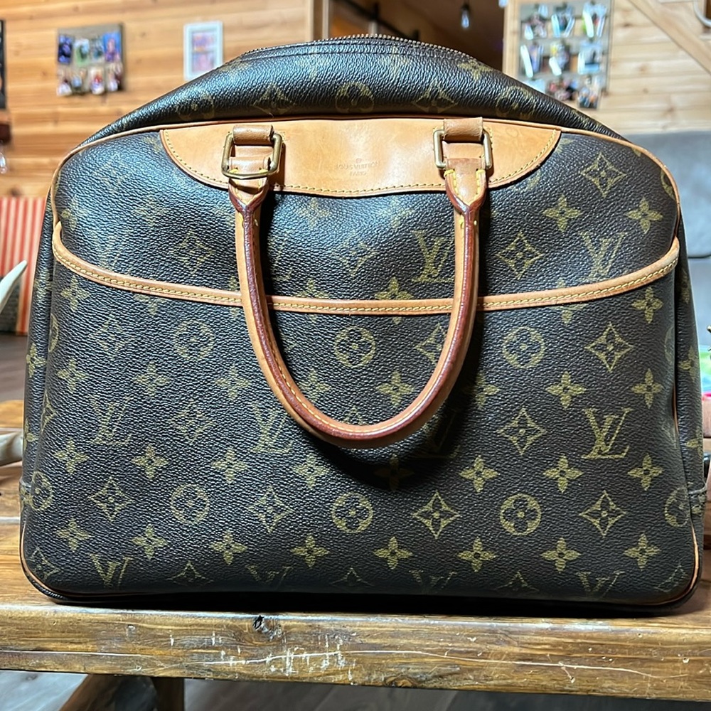 Louis Vuitton Deauville Monogram Bowler Bag